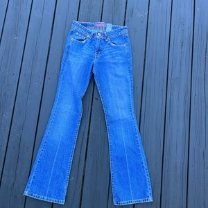 2000’s Levi’s 518 Super Low Rise Boot Cut Jeans Sz 5